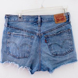 Levi's Denim 501 Mid rise Denim Shorts, Size 27